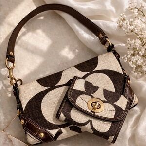 coach carly wallet iso